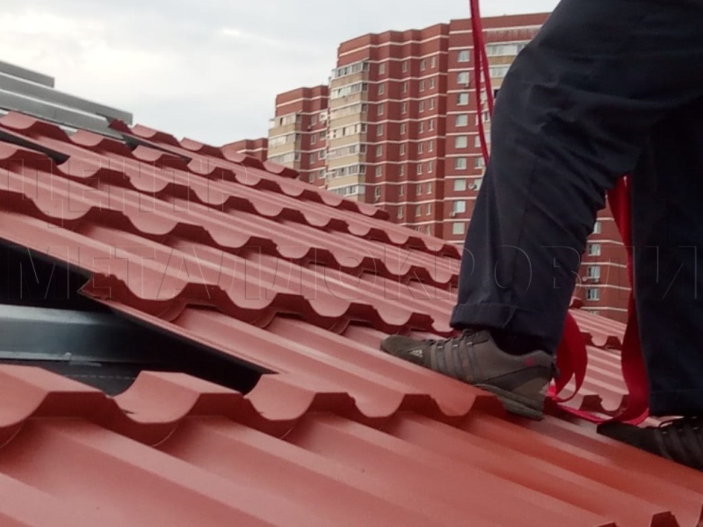 Металлочерепица Геркулес 8004 терракотовый Стальной Бархат от Центра Металлокровли в Рудном Металлочерепица Геркулес 8004 терракотовый Стальной Бархат от Центра Металлокровли в Рудном